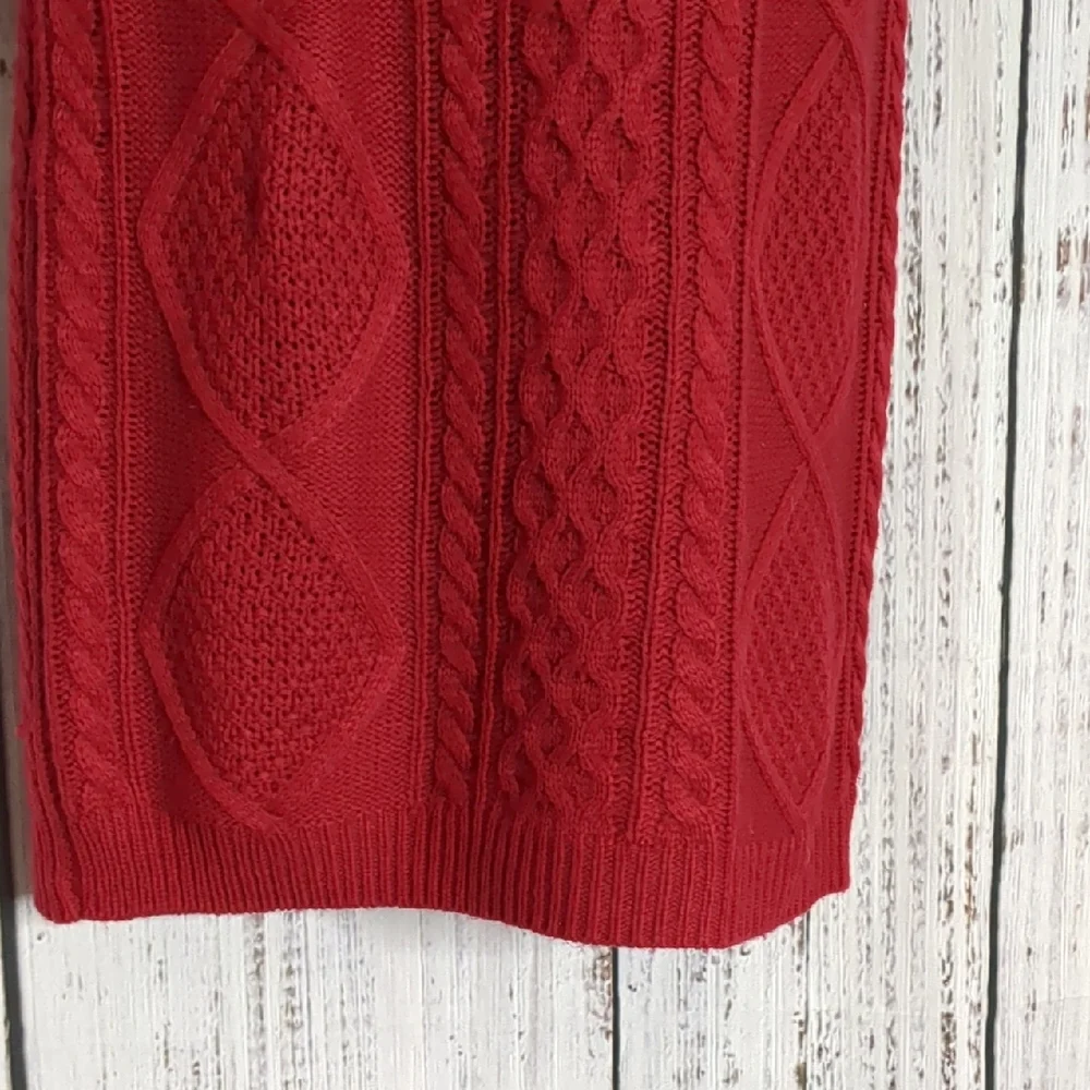 Fashion Nova Red Fisherman's Cable knit  Sweater Skirt Knee Length - Picture 3 of 9